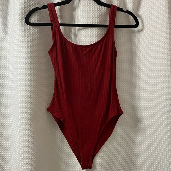 NWOT F21 Ribbed Bodysuit - Picture 1 of 5